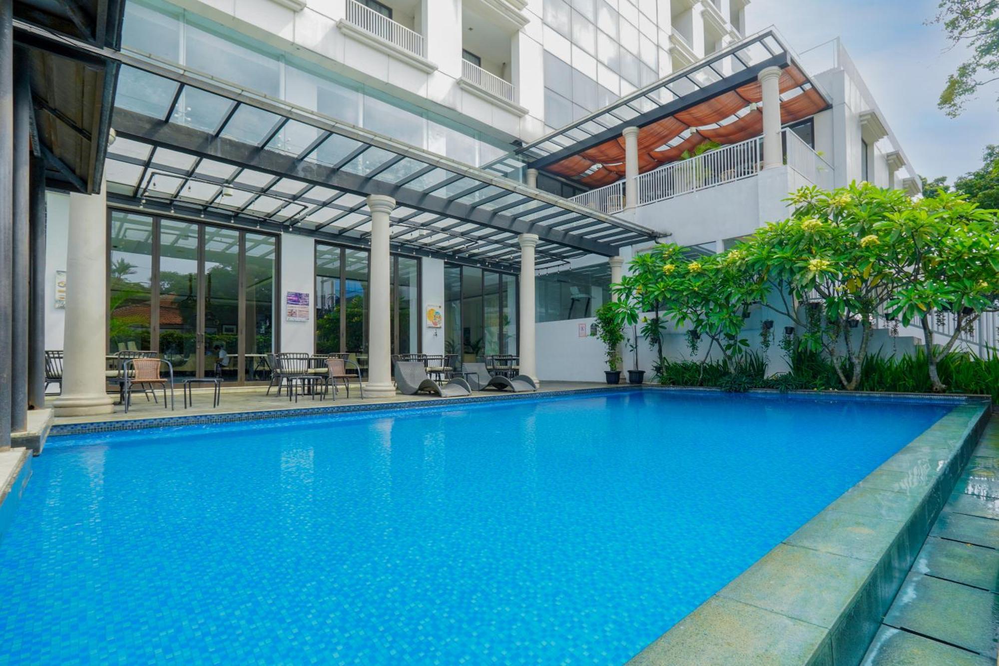 Royal Padjadjaran Hotel Bogor Exteriör bild