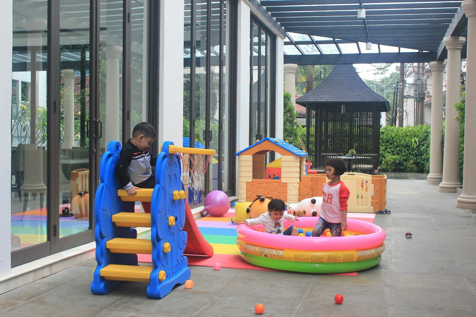 Royal Padjadjaran Hotel Bogor Exteriör bild
